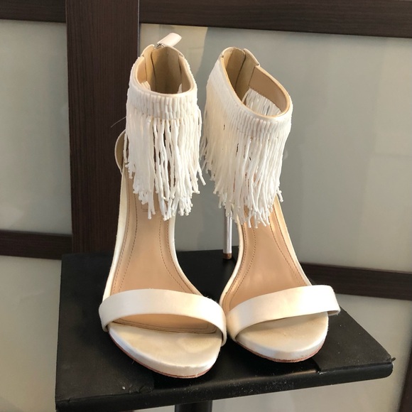 Vero Cuoio Gorgeous Heels - Picture 2 of 6